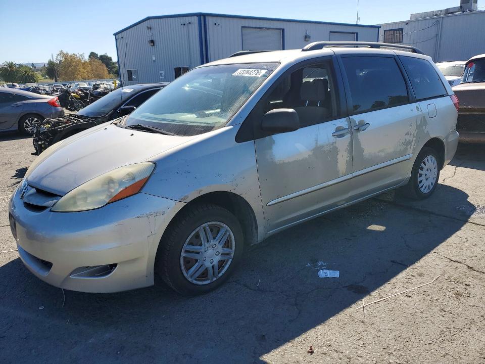 2006 Toyota Sienna მანქანა იყიდება აუქციონზე, vin: 5TDZA23C26S450874, აუქციონის ნომერი: 72204276