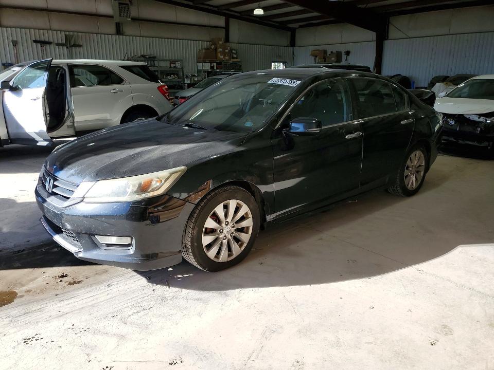 72375786 :رقم المزاد ، 1HGCR2F79FA006659 vin ، 2015 Honda Accord مزاد بيع