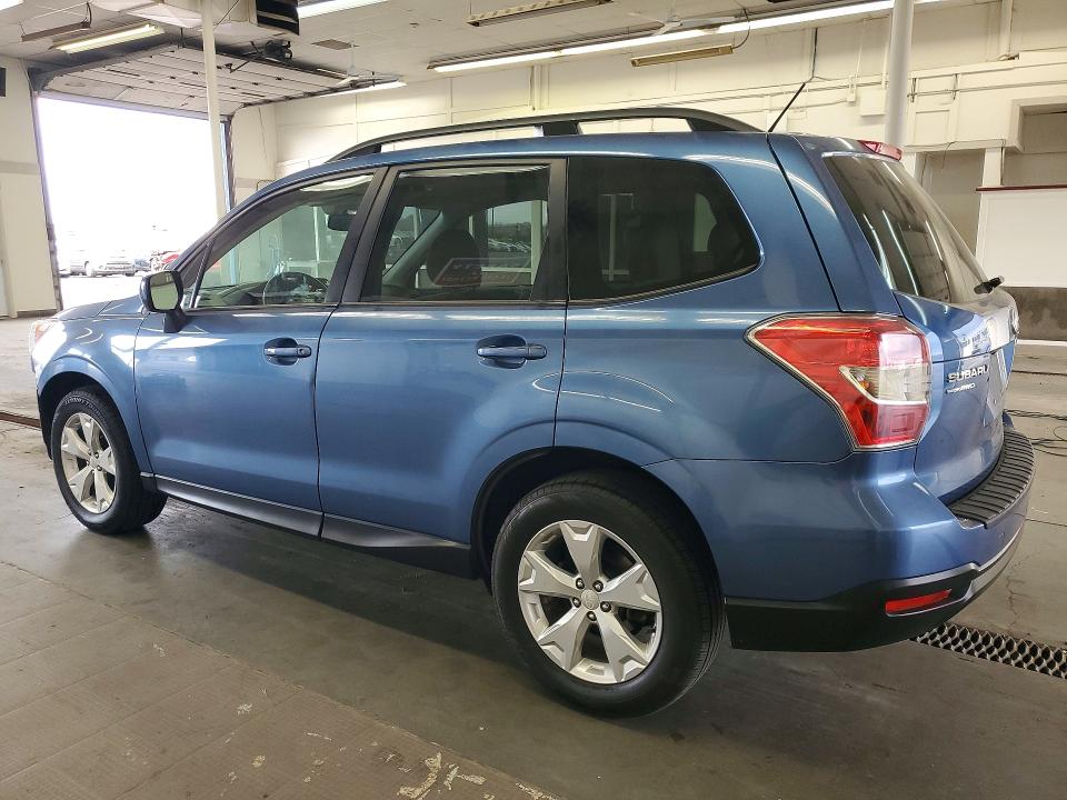 Продажа на аукционе авто 2015 Subaru Forester, vin: JF2SJAFC6FH571968, номер лота: 72684306