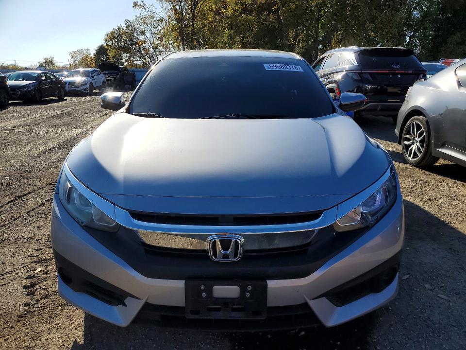 Продаж на аукціоні авто 2017 Honda Civic, vin: 2HGFC2F86HH040215, номер лоту: 69589376