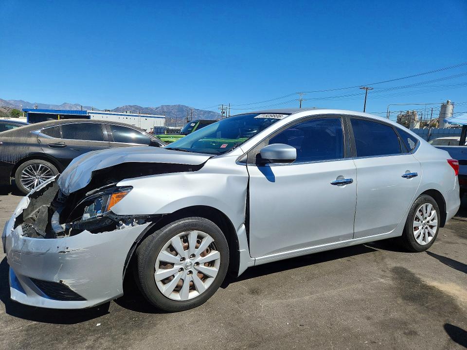 Продажа на аукционе авто 2017 Nissan Sentra, vin: 3N1AB7AP4HY383416, номер лота: 71509806