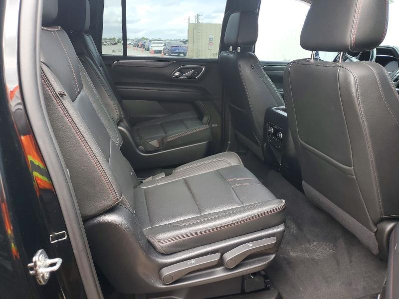 72738566 :رقم المزاد ، 1GNSKEKD4NR197751 vin ، 2022 Chevrolet Suburban مزاد بيع