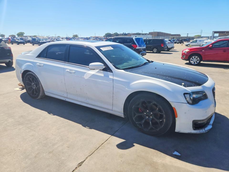 2018 Chrysler 300 მანქანა იყიდება აუქციონზე, vin: 2C3CCABG2JH243654, აუქციონის ნომერი: 71772156