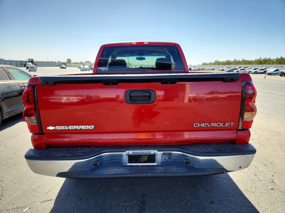 72968306 :رقم المزاد ، 2GCEC19V451326140 vin ، 2005 Chevrolet Silverado مزاد بيع
