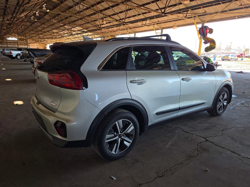71426996 :رقم المزاد ، KNDCB3LC3L5413178 vin ، 2020 Kia Niro مزاد بيع