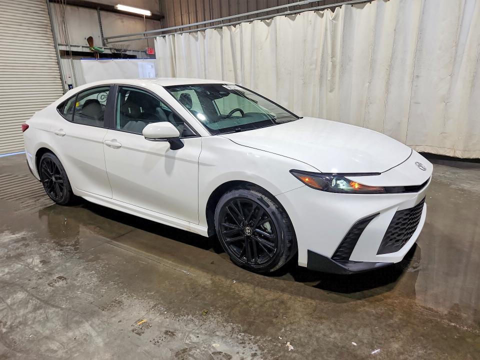 2026 Toyota Camry მანქანა იყიდება აუქციონზე, vin: 4T1DAACK3TU219979, აუქციონის ნომერი: 71844536