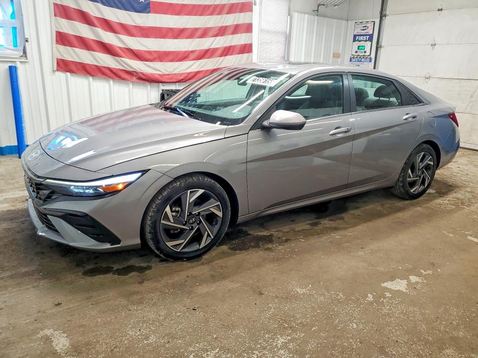 71356156 :رقم المزاد ، KMHLS4DG6SU936704 vin ، 2025 Hyundai Elantra مزاد بيع