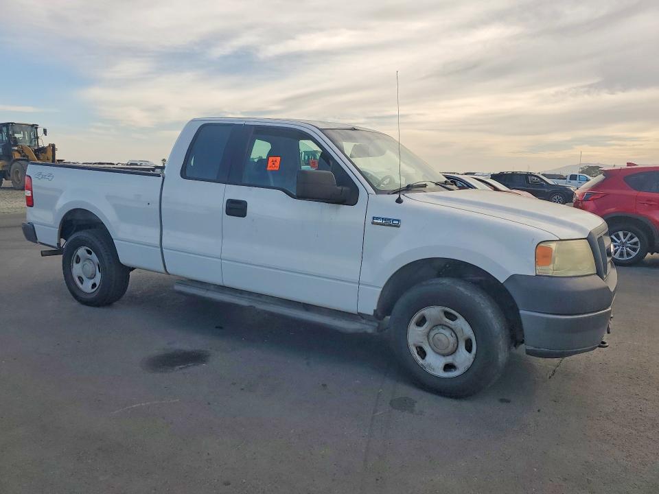 2006 Ford F150 მანქანა იყიდება აუქციონზე, vin: 1FTPX14546KD39301, აუქციონის ნომერი: 71472806