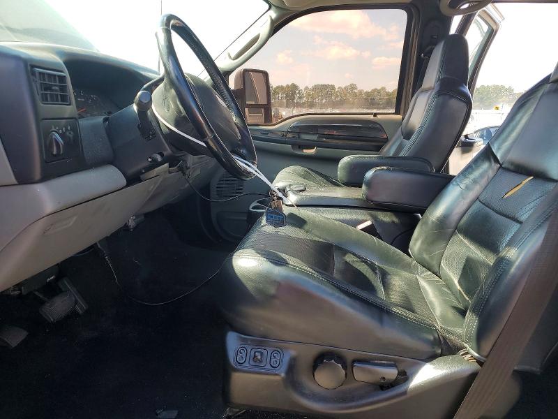 71751946 :رقم المزاد ، 1FTNW21P33EC94335 vin ، 2003 Ford F250 مزاد بيع