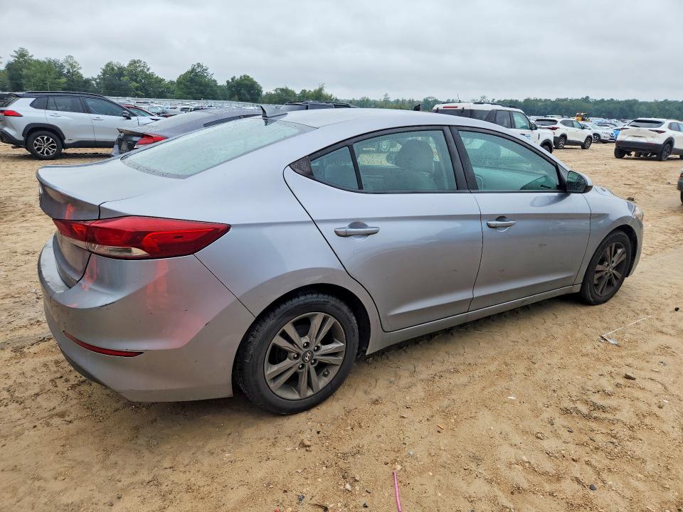 Продажа на аукционе авто 2017 Hyundai Elantra, vin: 5NPD84LF3HH060936, номер лота: 70929296