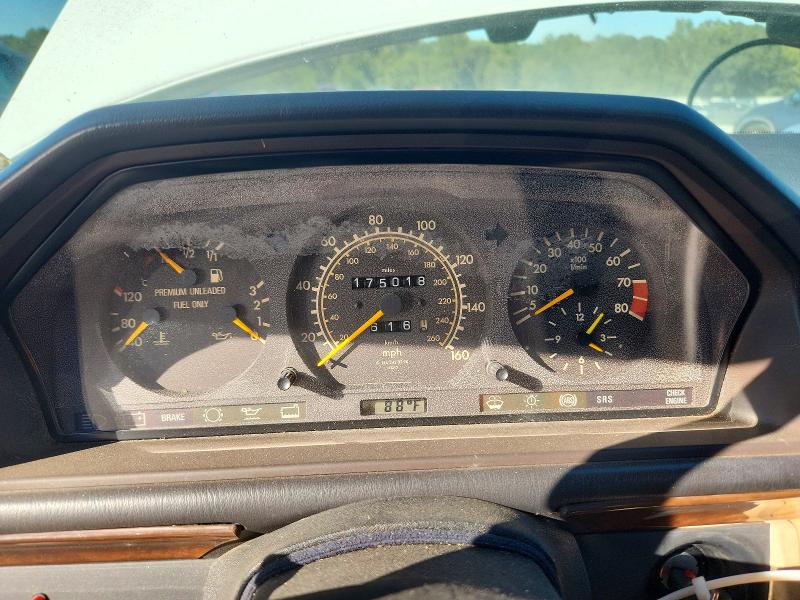 1991 Mercedes-benz 300 მანქანა იყიდება აუქციონზე, vin: WDBEA51D1MB330692, აუქციონის ნომერი: 72964796