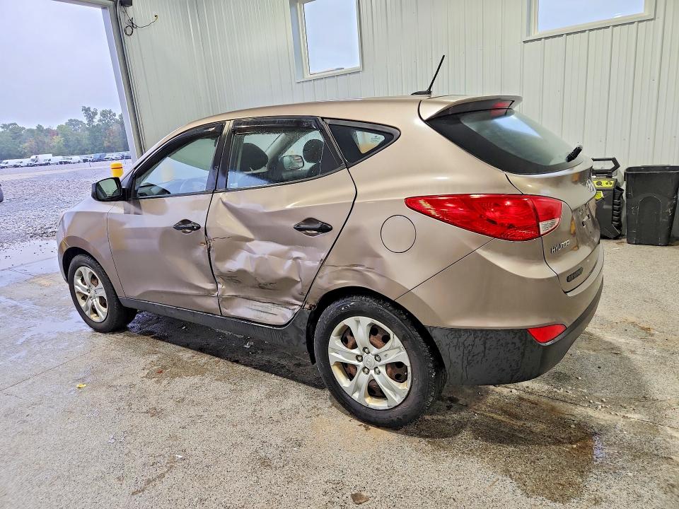 70782106 :رقم المزاد ، KM8JT3AC8AU040161 vin ، 2010 Hyundai Tucson مزاد بيع
