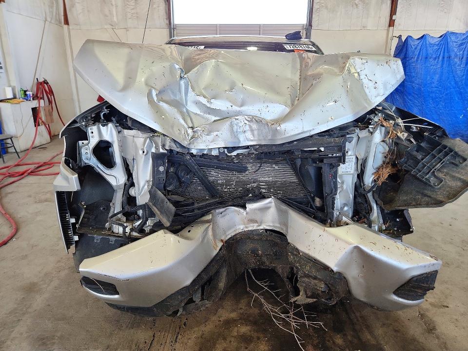 Продажа на аукционе авто 2019 Chevrolet Silverado, vin: 3GCUYEED7KG123229, номер лота: 72878746