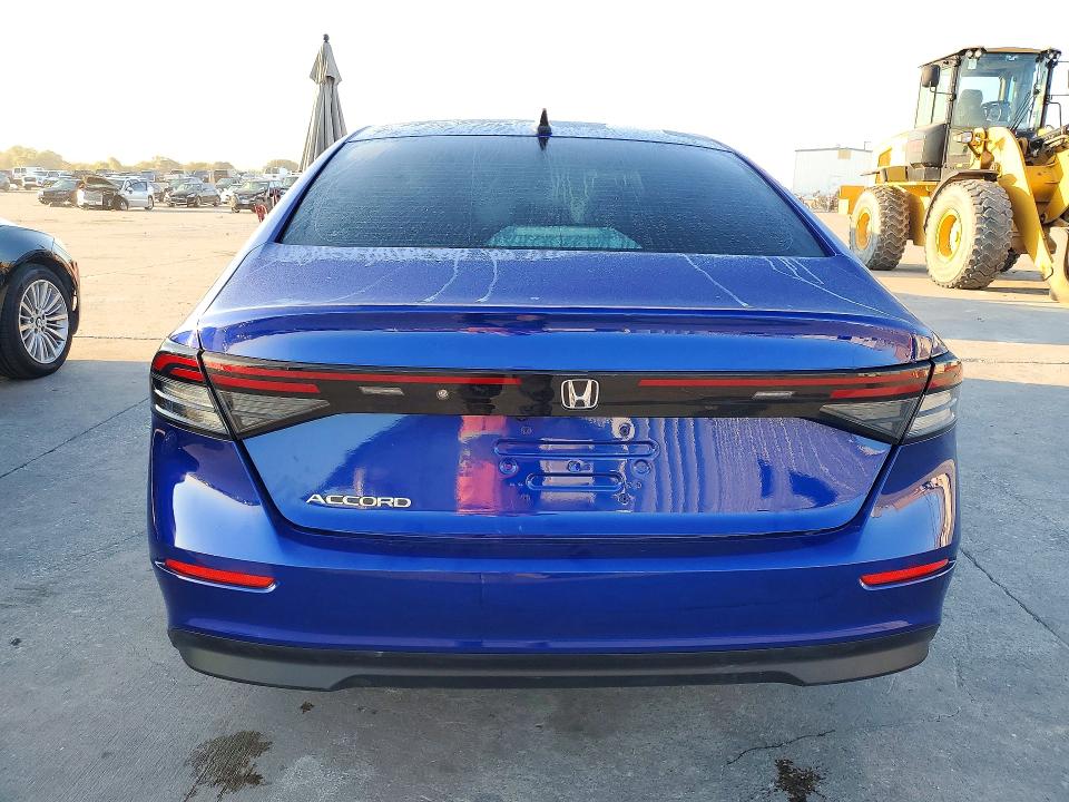 Продажа на аукционе авто 2024 Honda Accord, vin: 1HGCY2F50RA001212, номер лота: 72337956