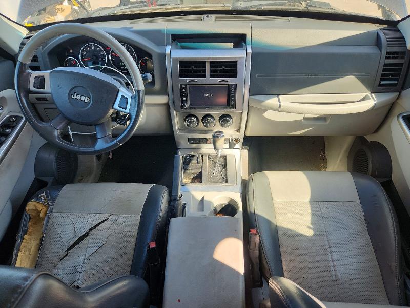 2008 Jeep Liberty მანქანა იყიდება აუქციონზე, vin: 1J8GN58K38W288147, აუქციონის ნომერი: 71029366