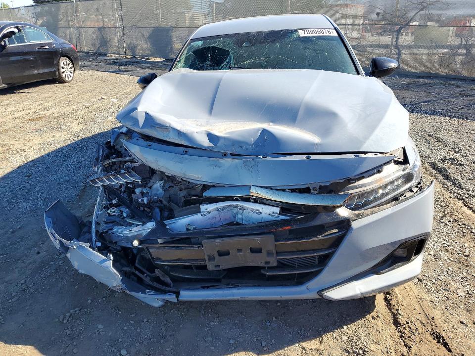 Продажа на аукционе авто 2021 Honda Accord, vin: 1HGCV1F35MA117693, номер лота: 70905076