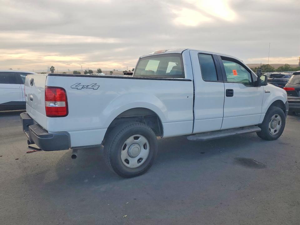 2006 Ford F150 მანქანა იყიდება აუქციონზე, vin: 1FTPX14546KD39301, აუქციონის ნომერი: 71472806