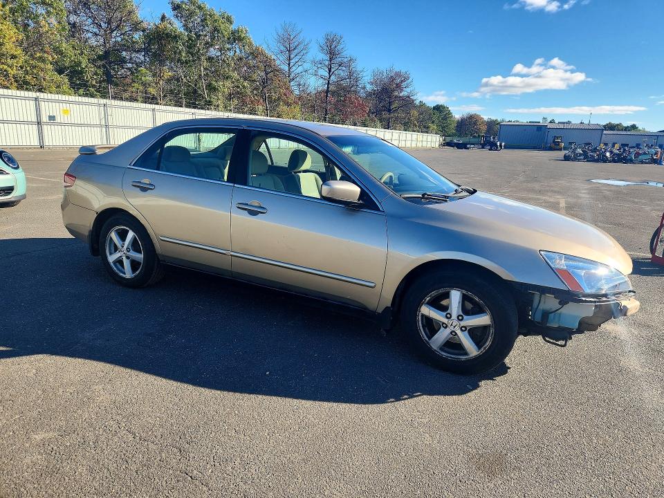 Продаж на аукціоні авто 2004 Honda Accord, vin: 1HGCM56324A157935, номер лоту: 72681546