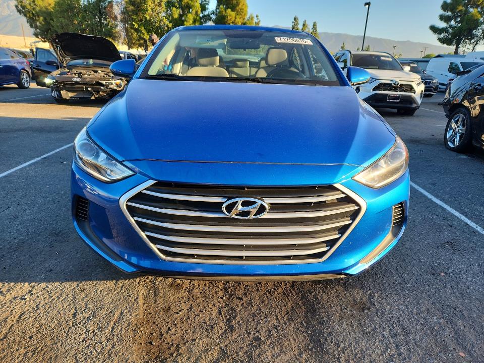 71296616 :رقم المزاد ، 5NPD74LF3JH394943 vin ، 2018 Hyundai Elantra مزاد بيع
