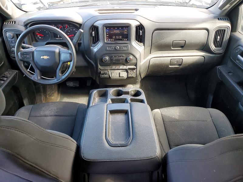 72240296 :رقم المزاد ، 1GCRYBEK0MZ305005 vin ، 2021 Chevrolet Silverado مزاد بيع