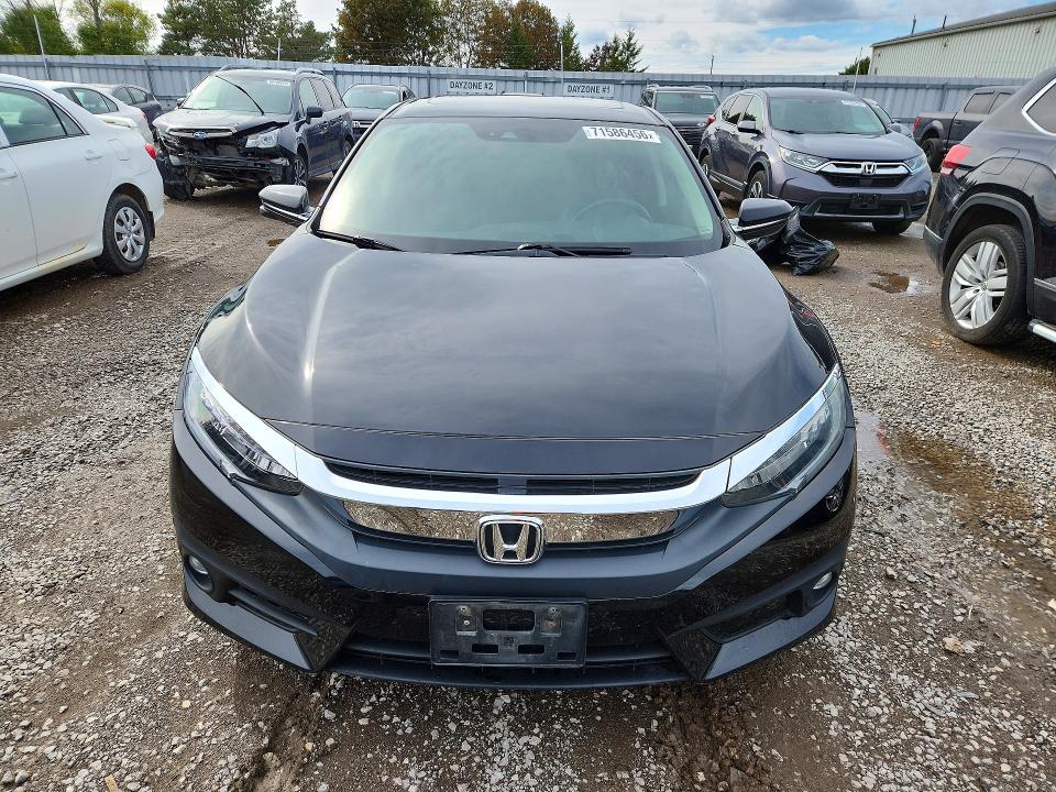 Продажа на аукционе авто 2017 Honda Civic, vin: 2HGFC1F99HH102063, номер лота: 71586456