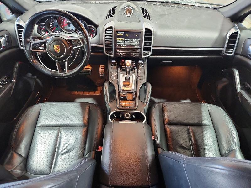 71235806 :رقم المزاد ، WP1AB2A21FLA60644 vin ، 2015 Porsche Cayenne مزاد بيع