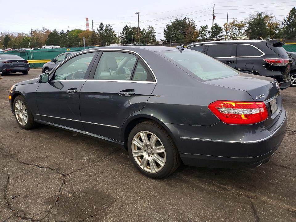 2013 Mercedes-benz E მანქანა იყიდება აუქციონზე, vin: WDDHF8JB1DA742915, აუქციონის ნომერი: 72799456