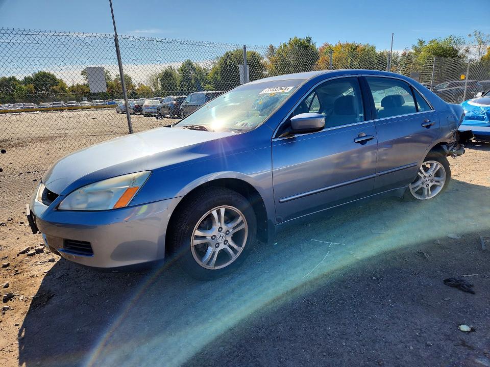 2007 Honda Accord მანქანა იყიდება აუქციონზე, vin: 1HGCM56767A203628, აუქციონის ნომერი: 72339646