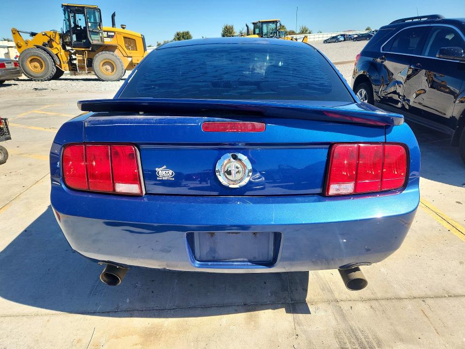 71499516 :رقم المزاد ، 1ZVHT80N295116334 vin ، 2009 Ford Mustang مزاد بيع