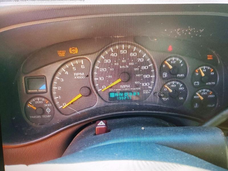 Продаж на аукціоні авто 2000 Chevrolet Silverado, vin: 1GCGK29U0YE304079, номер лоту: 72964006