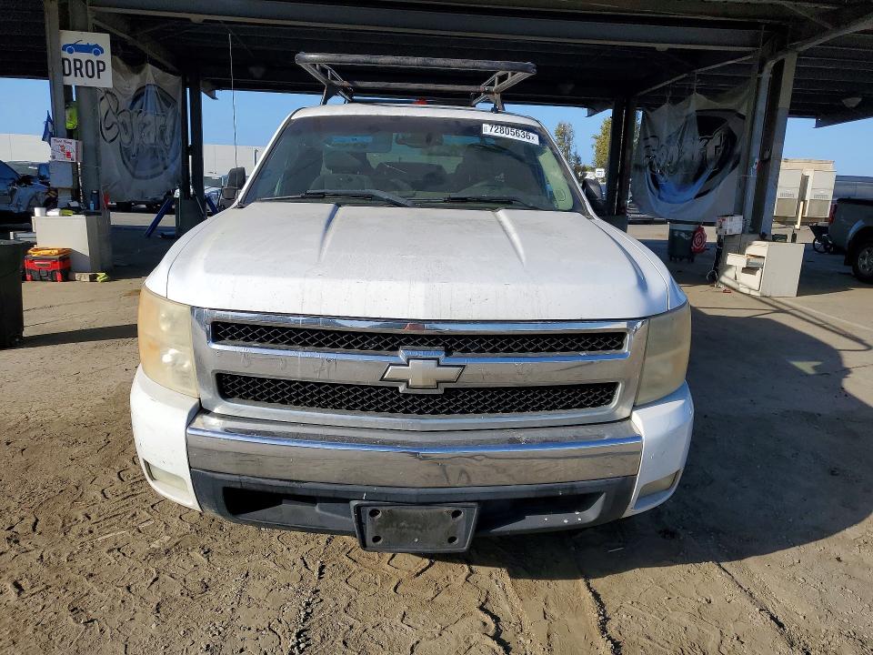 72805636 :رقم المزاد ، 1GCEC19J58Z135951 vin ، 2008 Chevrolet Silverado مزاد بيع