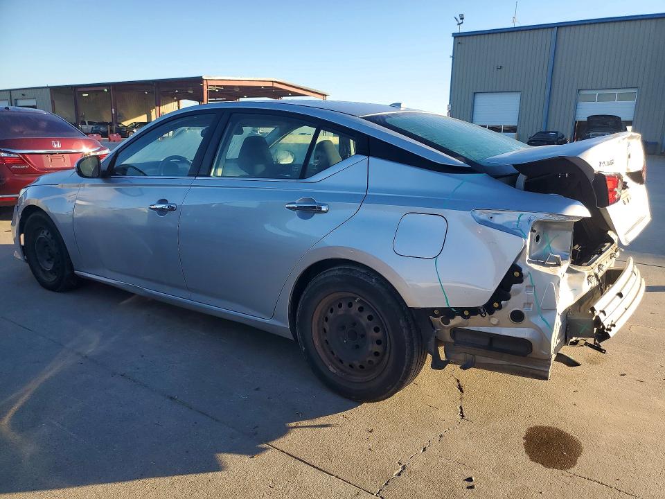 Auction sale of the 2019 Nissan Altima, vin: 1N4BL4BV5KC242757, lot number: 71494296