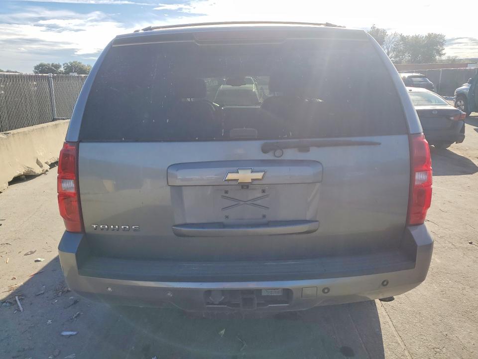 Продажа на аукционе авто 2007 Chevrolet Tahoe, vin: 1GNFK13017J112453, номер лота: 71219636