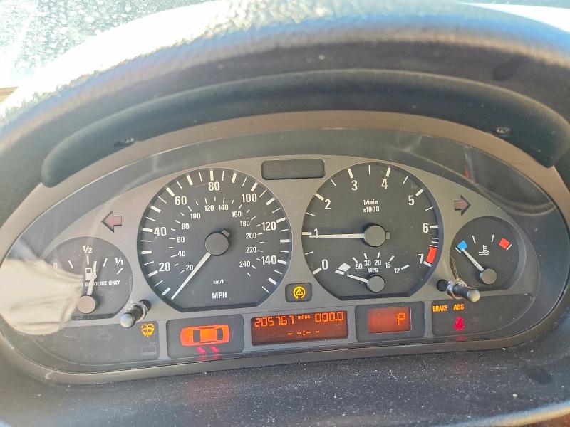 70701136 :رقم المزاد ، WBAEU33435PR20629 vin ، 2005 Bmw 325 مزاد بيع