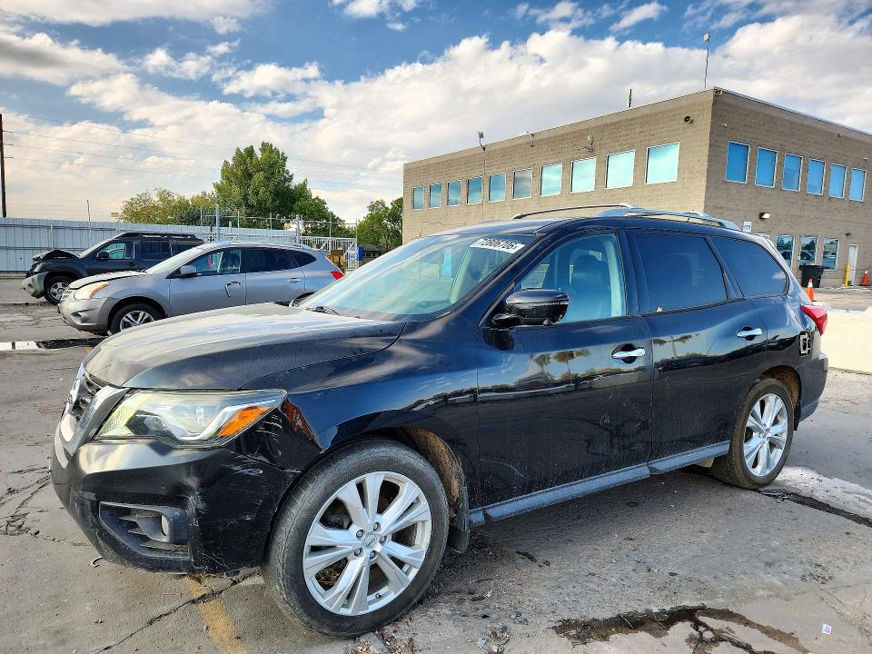 Продажа на аукционе авто 2018 Nissan Pathfinder, vin: 5N1DR2MM2JC658477, номер лота: 72806706