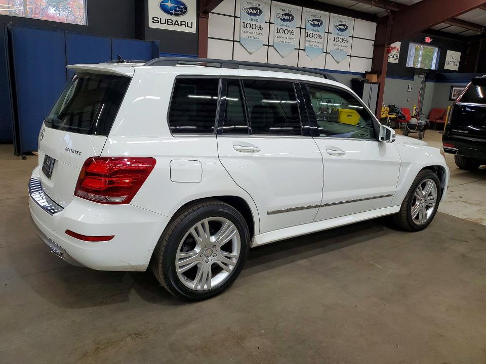 Продажа на аукционе авто 2015 Mercedes-benz Glk, vin: WDCGG0EB5FG416849, номер лота: 72918576