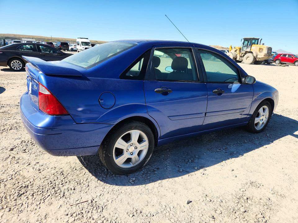 73230116 :رقم المزاد ، 1FAHP34N75W282802 vin ، 2005 Ford Focus مزاد بيع