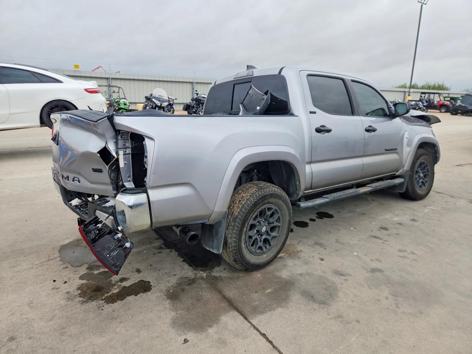 71238146 :رقم المزاد ، 5TFAZ5CN8MX103999 vin ، 2021 Toyota Tacoma مزاد بيع