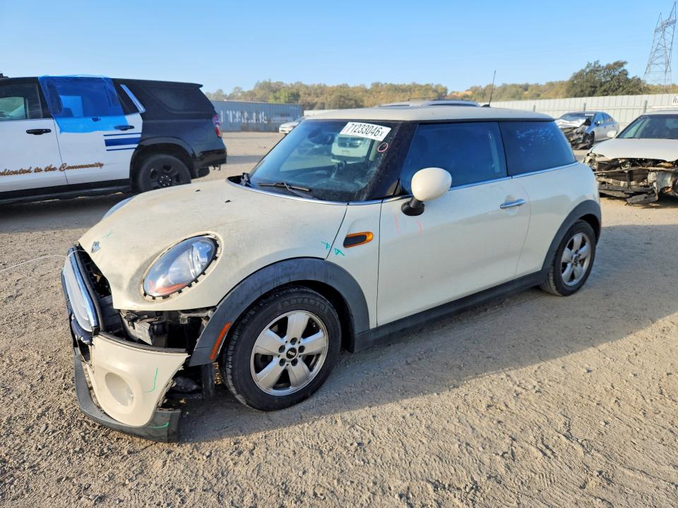 2014 Mini Cooper მანქანა იყიდება აუქციონზე, vin: WMWXM5C50ET934623, აუქციონის ნომერი: 71233046