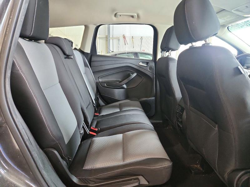 2017 Ford Escape მანქანა იყიდება აუქციონზე, vin: 1FMCU9GD9HUE35890, აუქციონის ნომერი: 72842696