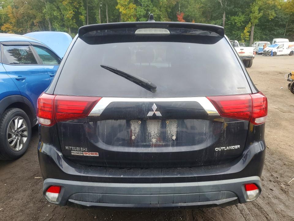 Auction sale of the 2018 Mitsubishi Outlander, vin: JA4AZ3A32JZ049597, lot number: 71421016