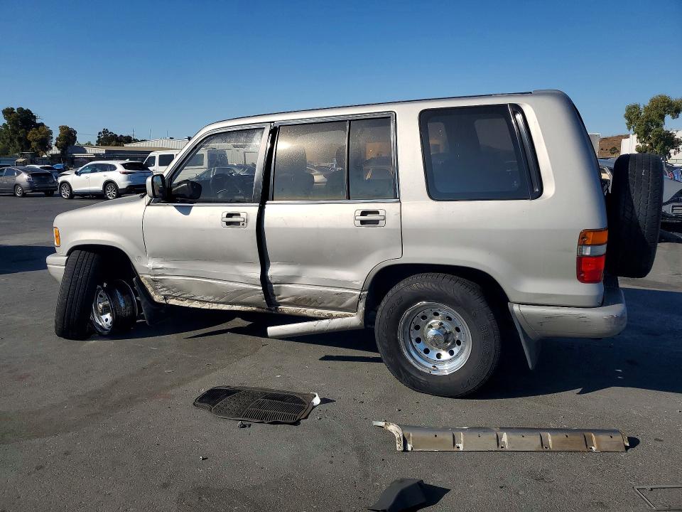 Продажа на аукционе авто 1993 Isuzu Trooper, vin: JACDH58W1P7917786, номер лота: 71587916