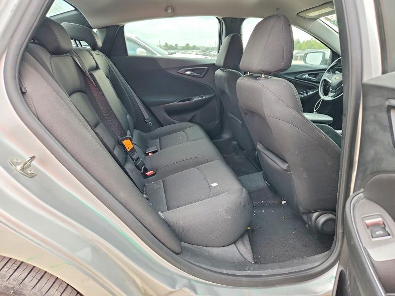 Продаж на аукціоні авто 2018 Chevrolet Malibu, vin: 1G1ZD5ST7JF277087, номер лоту: 70675596