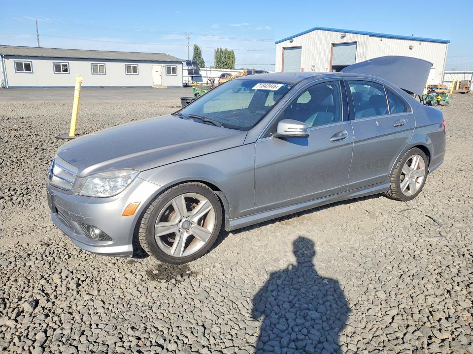 2010 Mercedes-benz C მანქანა იყიდება აუქციონზე, vin: WDDGF8BB4AR111101, აუქციონის ნომერი: 71642446