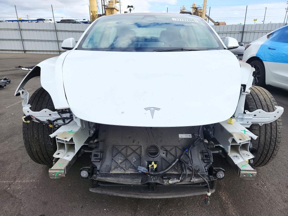 Продажа на аукционе авто 2023 Tesla Model 3, vin: 5YJ3E1EA9PF476961, номер лота: 72722266