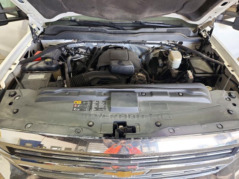 72833126 :رقم المزاد ، 1GC4KYCG2FF154590 vin ، 2015 Chevrolet Silverado مزاد بيع