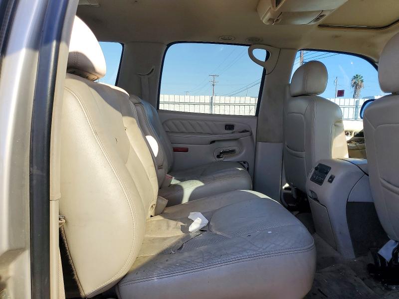 2005 Cadillac Escalade მანქანა იყიდება აუქციონზე, vin: 3GYFK66N15G219394, აუქციონის ნომერი: 72451156
