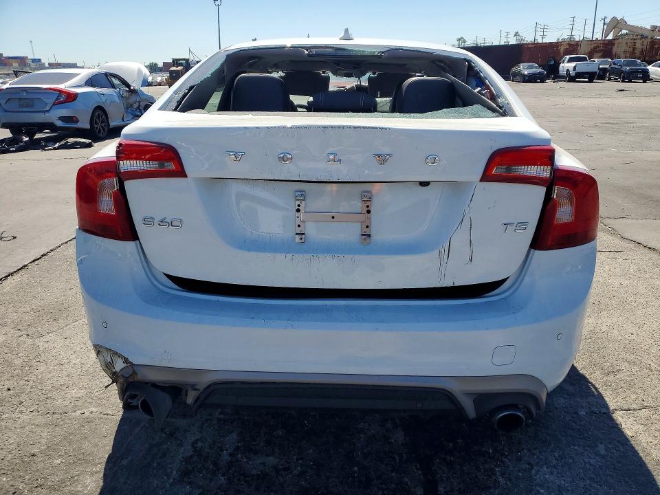 Продаж на аукціоні авто 2017 Volvo S60, vin: YV126MFL9H2439255, номер лоту: 70929876