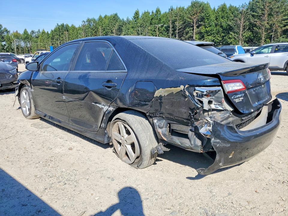 2014 Toyota Camry მანქანა იყიდება აუქციონზე, vin: 4T1BF1FK2EU345435, აუქციონის ნომერი: 71277546