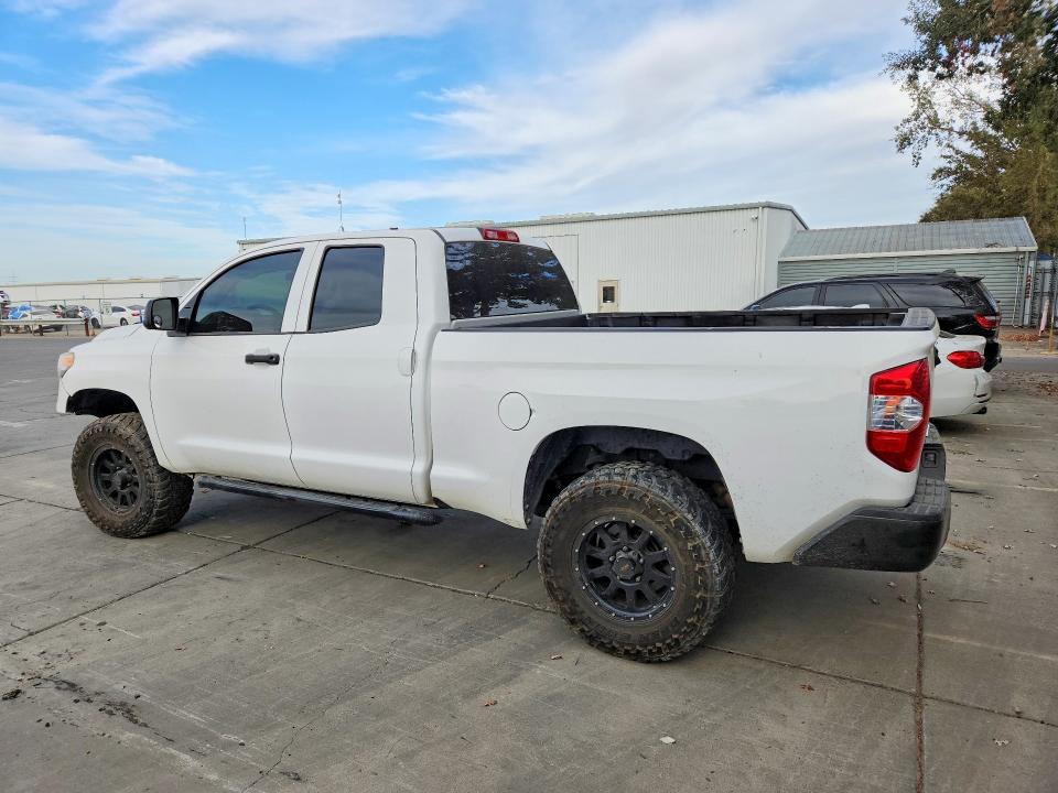 67409556 :رقم المزاد ، 5TFUM5F13HX071974 vin ، 2017 Toyota Tundra مزاد بيع